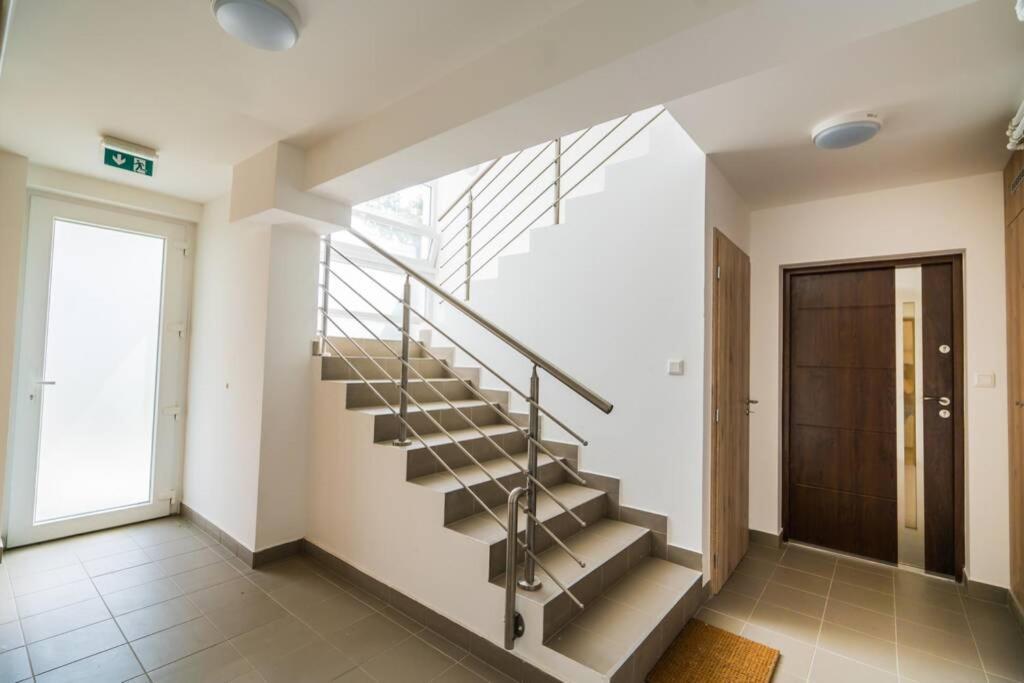 Gemini Apartments II Сиофок Екстериор снимка