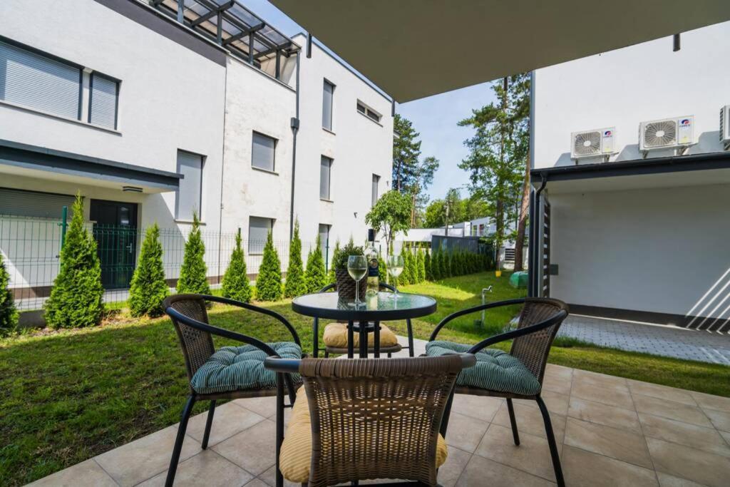 Gemini Apartments II Сиофок Екстериор снимка