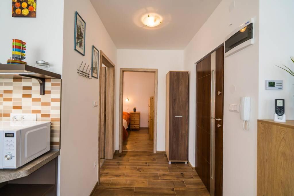 Gemini Apartments II Сиофок Екстериор снимка