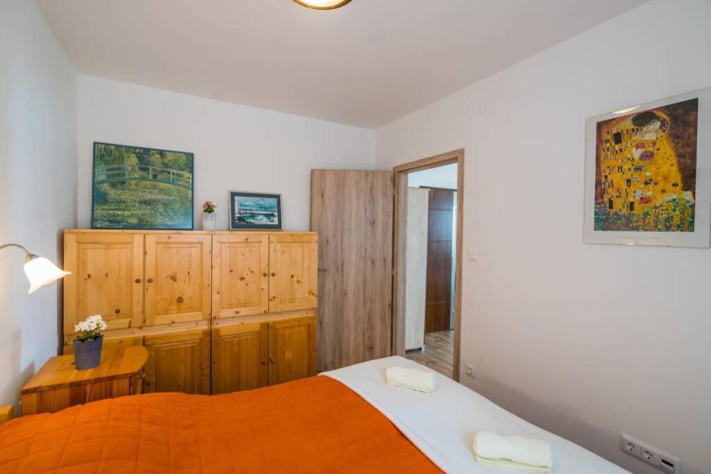 Gemini Apartments II Сиофок Екстериор снимка