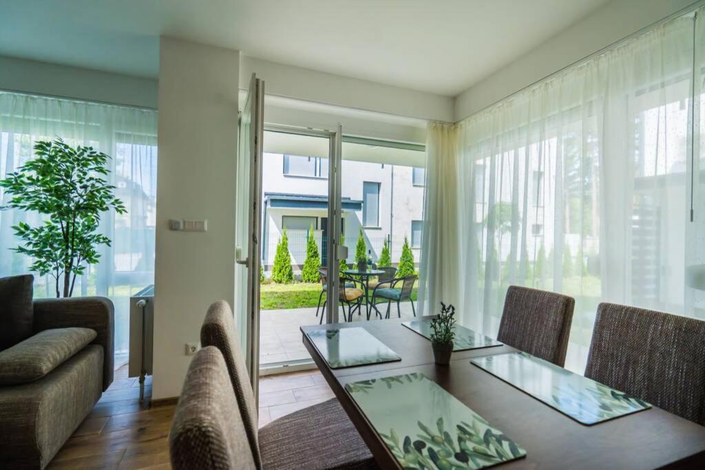 Gemini Apartments II Сиофок Екстериор снимка